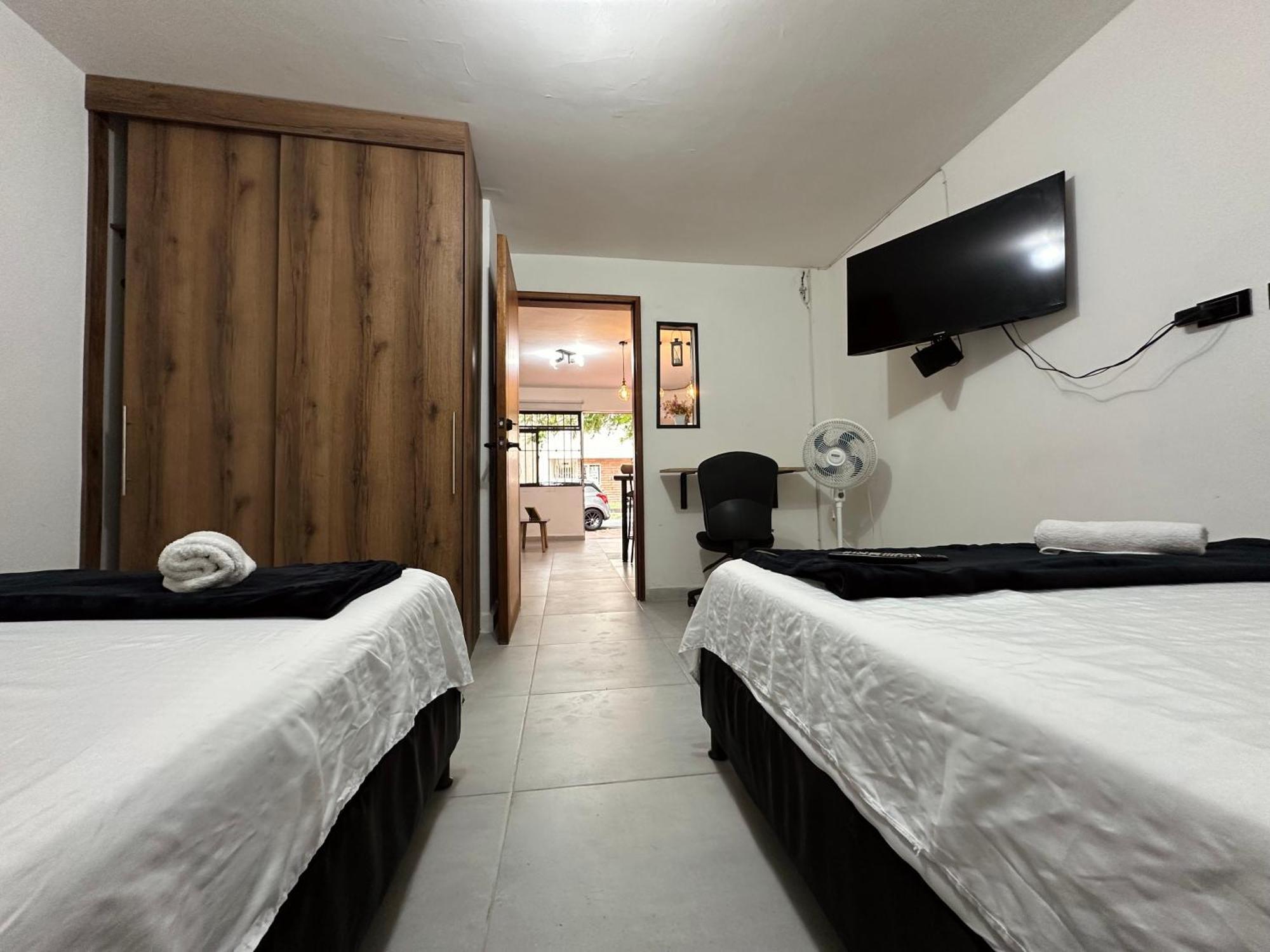 Cerca A Laureles / 300m Wi-fi Medellin